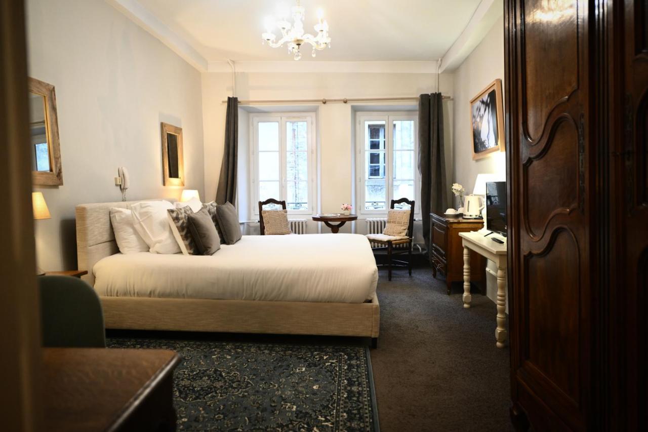 Hotel Logis Relais De La Source Saint-Seine-lʼAbbaye Exterior foto
