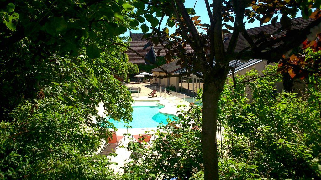 Hotel Logis Relais De La Source Saint-Seine-lʼAbbaye Exterior foto